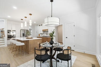 COMPLETELY UPDATED & MOVE-IN READY! * RENOVATED KITCHEN * - photo 18