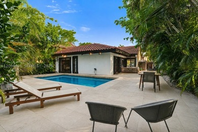 An exclusive gem inside the guard-gated community of Sky Lake - photo 29