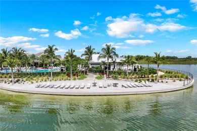 Lake Condo For Sale in Fort Myers, Florida