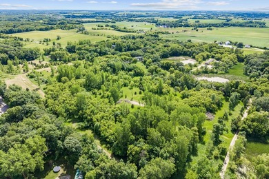 Beautiful 4.20 acre wooded lot near Lake Francis in South Haven - photo 1