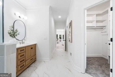 COMPLETELY UPDATED & MOVE-IN READY! * RENOVATED KITCHEN * - photo 41