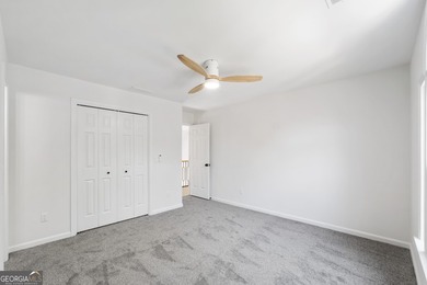 COMPLETELY UPDATED & MOVE-IN READY! * RENOVATED KITCHEN * - photo 47