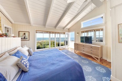 Set on an oversized bayfront parcel with sweeping views to - photo 8
