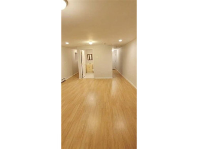 Welcome to the beautiful Duplex Condo in the heart of - photo 5