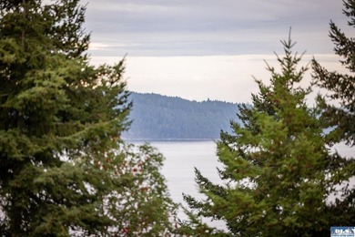 Beautiful Home in Diamond Point! Take in the gorgeous views in - photo 2