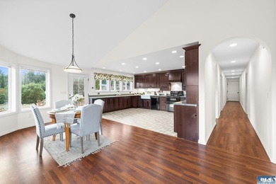 Beautiful Home in Diamond Point! Take in the gorgeous views in - photo 8