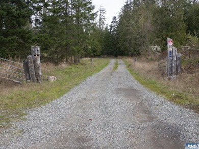 Make your building dreams come true in Sequim. Central to - photo 3