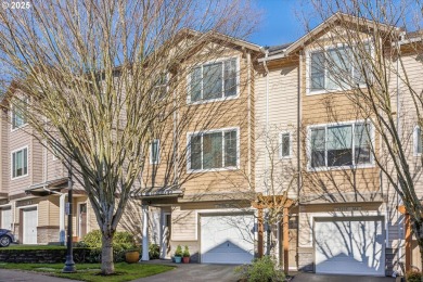 Lake Condo For Sale in Beaverton, Oregon