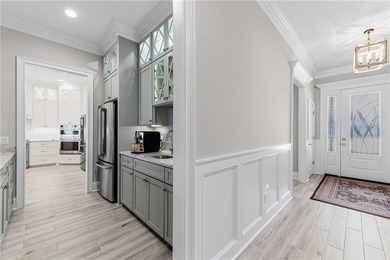 Marshfront Retreat in gated Fiddler's Cove, this home offers - photo 19