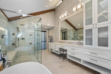 This extraordinary contemporary Colonial is a seamless blend of - photo 21