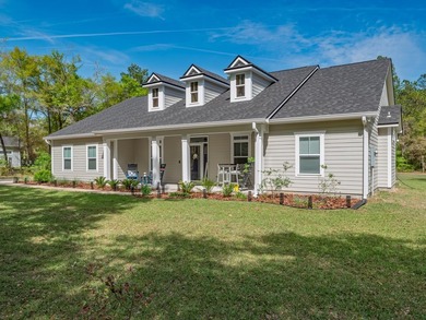 Stunning 4-bedroom, 2.5 bath estate offering 2,388 sq ft - photo 2