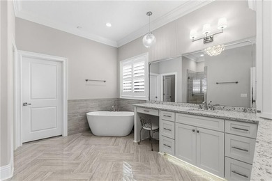 Marshfront Retreat in gated Fiddler's Cove, this home offers - photo 26