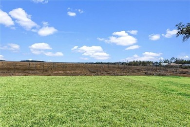 Marshfront Retreat in gated Fiddler's Cove, this home offers - photo 37