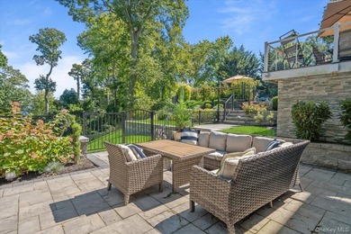 This extraordinary contemporary Colonial is a seamless blend of - photo 38