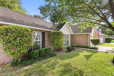 Welcome to this beautiful 4BR/3BA home tucked away on a quiet - photo 3