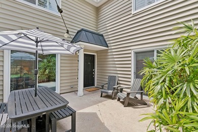 Updated townhome-style condo in Ocean Walk, one of Saint Simons - photo 1