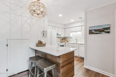 Updated townhome-style condo in Ocean Walk, one of Saint Simons - photo 3