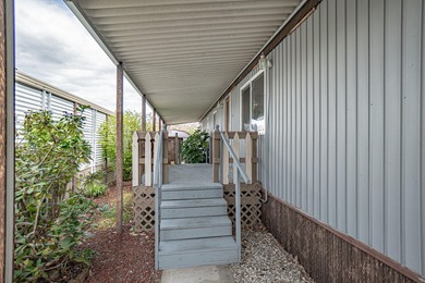 Rogue River Home For Sale in Grants Pass Oregon