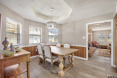 Price reduction to sell quickly, Motivated Sellers, bring your - photo 8