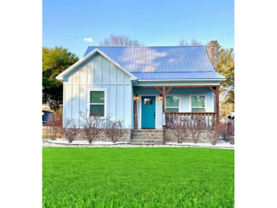 Lake Marion Home For Sale in Manning South Carolina