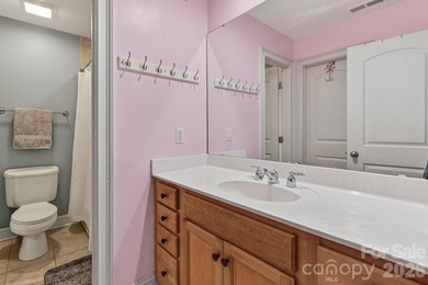 Enjoy the freedom of no HOA in this beautifully maintained - photo 28