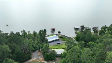 Stunning Lakefront Retreat with Breathtaking Views! Escape to - photo 9