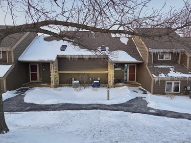 Galena Lake Condo For Sale in Galena Illinois