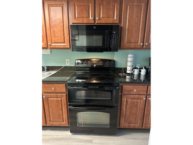 DON'T MISS OUT ON THIS DEAL!! MOTIVATED SELLER! How about a - photo 11