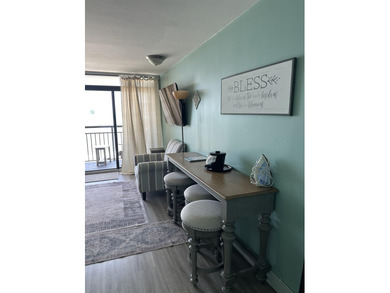 DON'T MISS OUT ON THIS DEAL!! MOTIVATED SELLER! How about a - photo 16