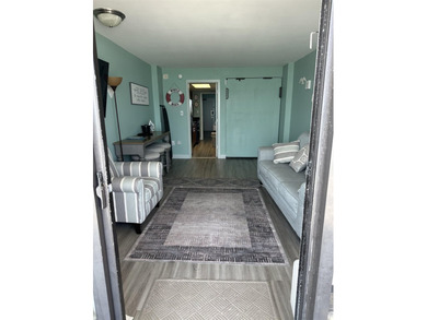 DON'T MISS OUT ON THIS DEAL!! MOTIVATED SELLER! How about a - photo 18