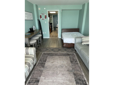 DON'T MISS OUT ON THIS DEAL!! MOTIVATED SELLER! How about a - photo 22
