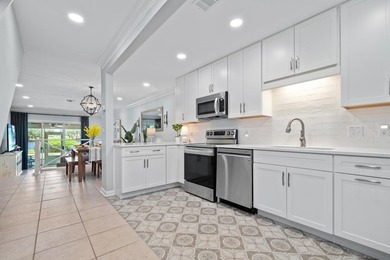 Welcome to your dream coastal retreat in the heart of the - photo 4