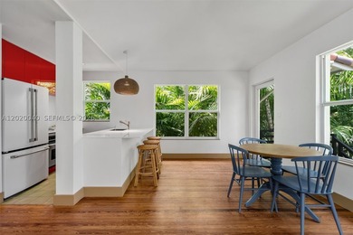 Newly renovated 1920s compound in Miami Beach's prestigious La - photo 27