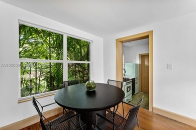 Newly renovated 1920s compound in Miami Beach's prestigious La - photo 29