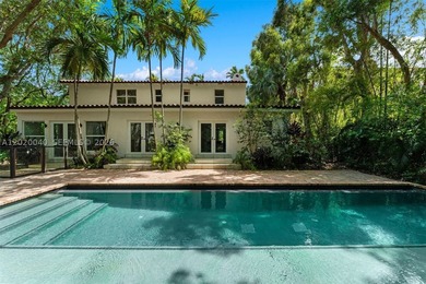 Newly renovated 1920s compound in Miami Beach's prestigious La - photo 32