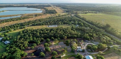 9.05 ACRE property with 4bed/2Bath ranch! Property has access to - photo 2