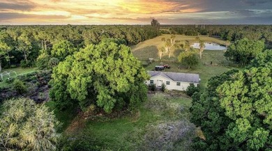 9.05 ACRE property with 4bed/2Bath ranch! Property has access to - photo 4