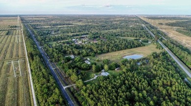 9.05 ACRE property with 4bed/2Bath ranch! Property has access to - photo 6
