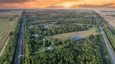 9.05 ACRE property with 4bed/2Bath ranch! Property has access to - photo 7