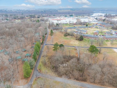 Prime Lake Cumberland Building Lot at Fountain Way Entrance - photo 3