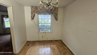 Here's a fantastic opportunity for you to re-imagine this blank - photo 4