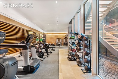Enjoy the ultimate downtown lifestyle in this artfully-crafted 2 - photo 16