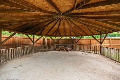 Beautiful 3-bedroom, 2-bath log home offering 1,860 square feet - photo 31