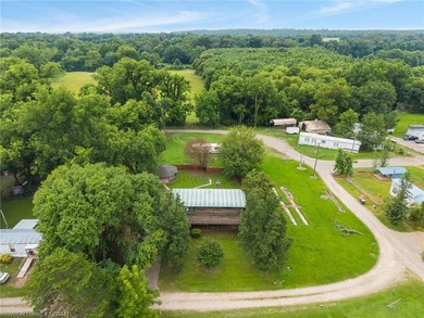 Beautiful 3-bedroom, 2-bath log home offering 1,860 square feet - photo 35