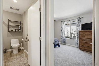 Perched atop a prime hilltop, this expansive 3,166 sq. ft - photo 35