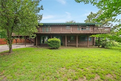 Beautiful 3-bedroom, 2-bath log home offering 1,860 square feet - photo 38