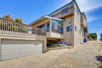 Perched atop a prime hilltop, this expansive 3,166 sq. ft - photo 44