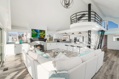 Fully furnished and turnkey, this waterfront residence is set on - photo 10
