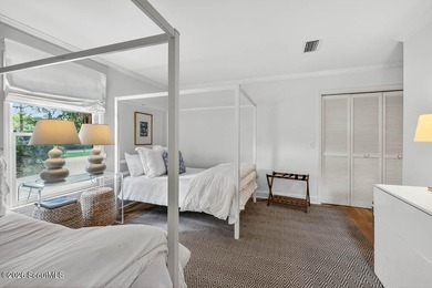Enjoy this peaceful, quiet home tucked under the beautiful trees - photo 4