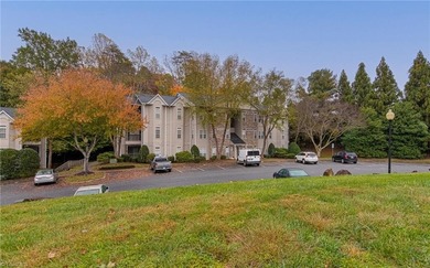 PRIME-MAIN-LEVEL Condo living near EVERYTHING! NO STAIRS-NO